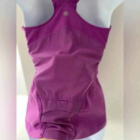 Lululemon/ Deep V-neck/ Mesh detail/ Purple/ Size: See measurements in photos - Picture 4 of 8